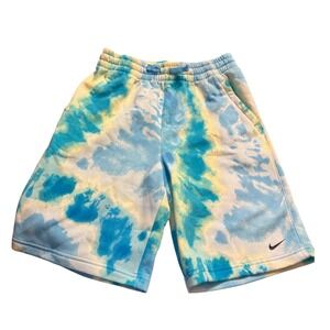 NWT Nike Boys Tie Dye Fleece‎ Sweat Shorts Training XL
